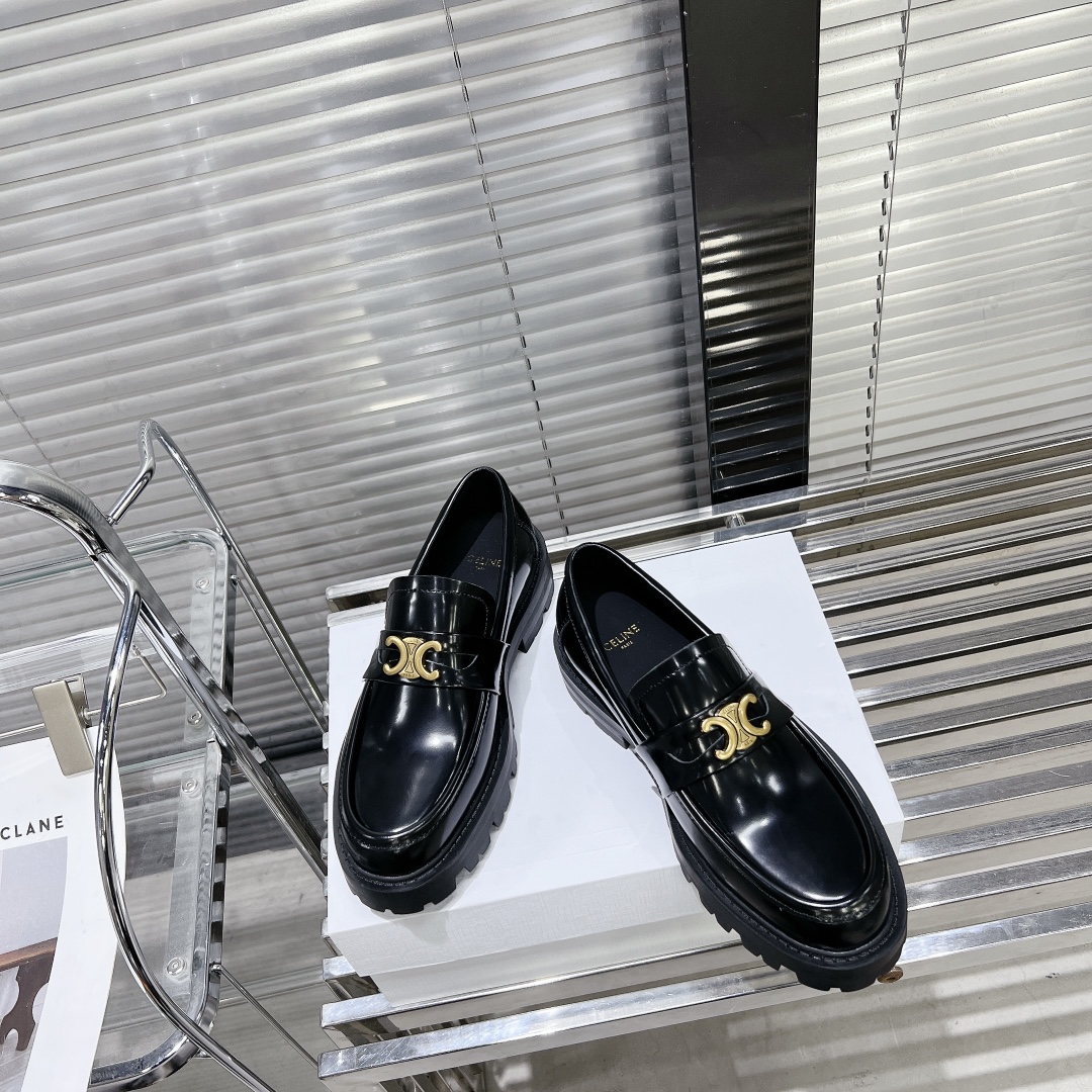 Women's high heels